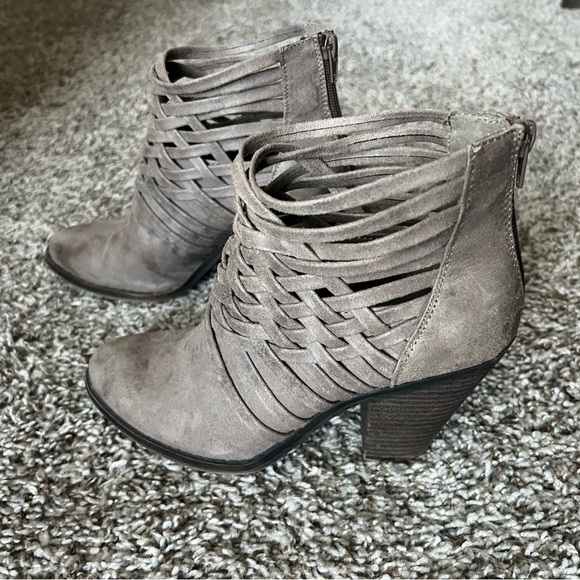 Fergalicious booties - Picture 5 of 8